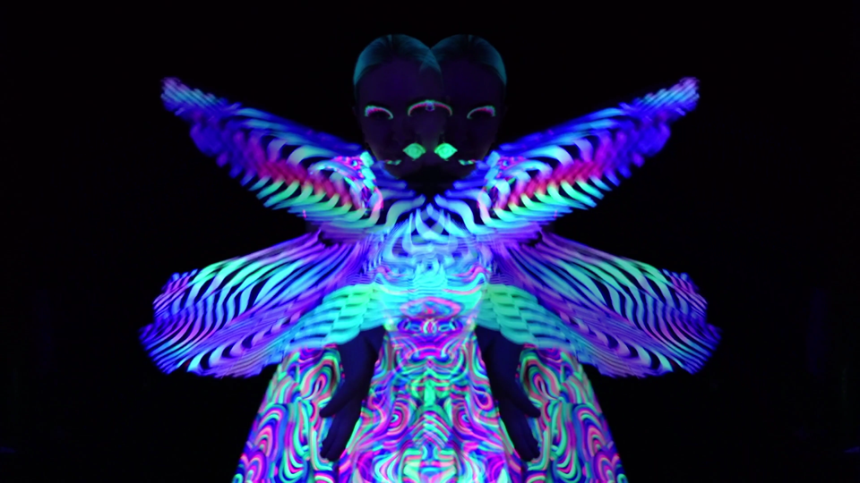 Squiggle Wiggle FLOW Pack - Neon Dancer Visuals